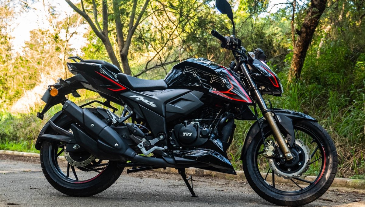Apache RTR 200 4V