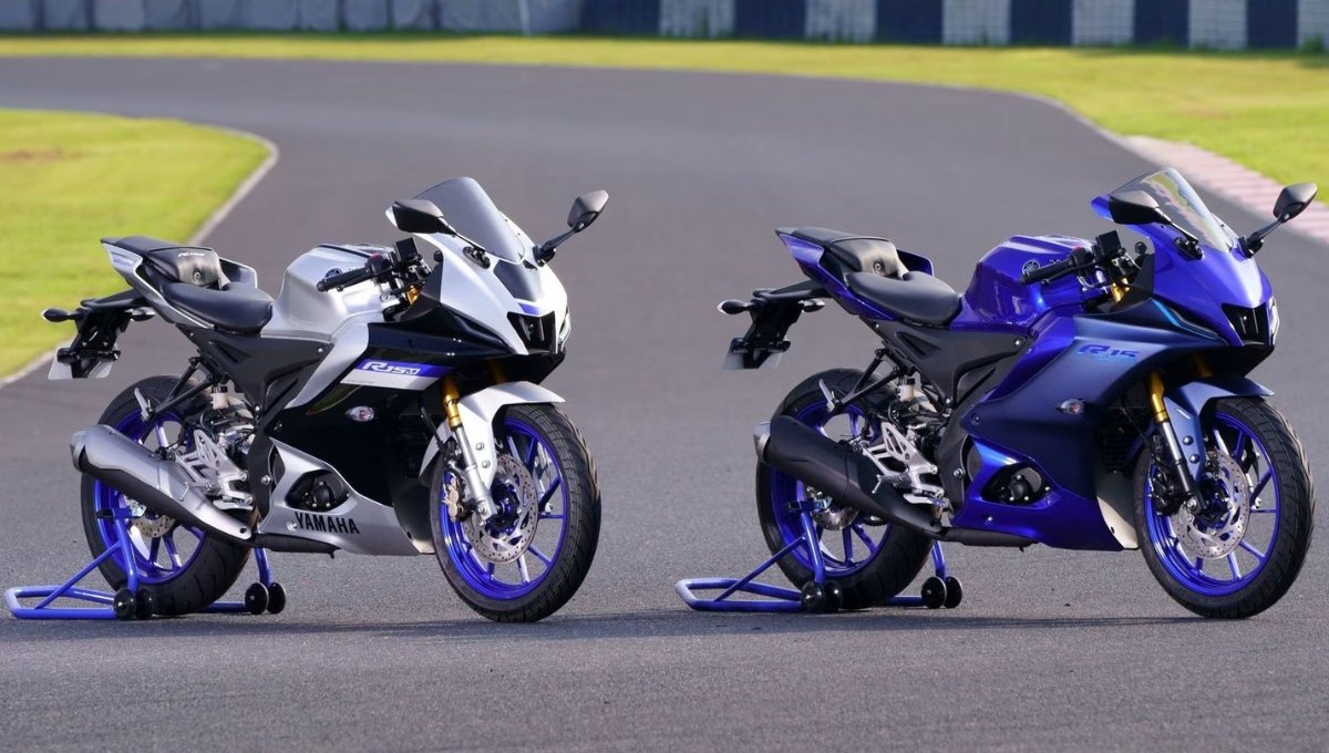Yamaha R15 V4