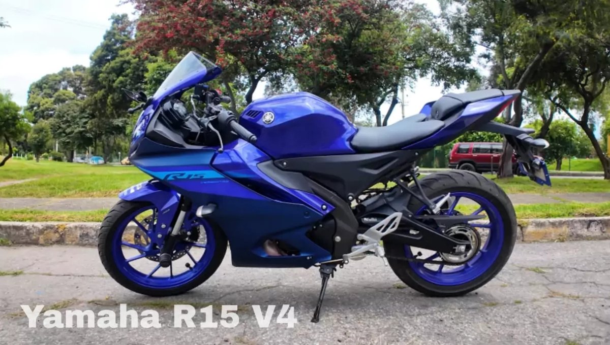 Yamaha R15 V4