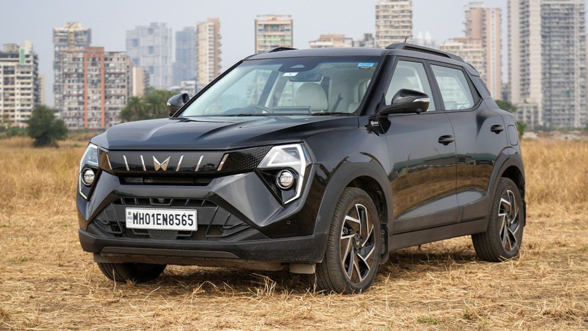 Mahindra XUV 3XO