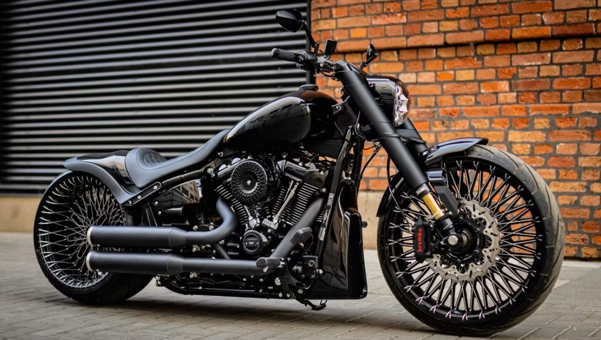 Harley-Davidson Breakout