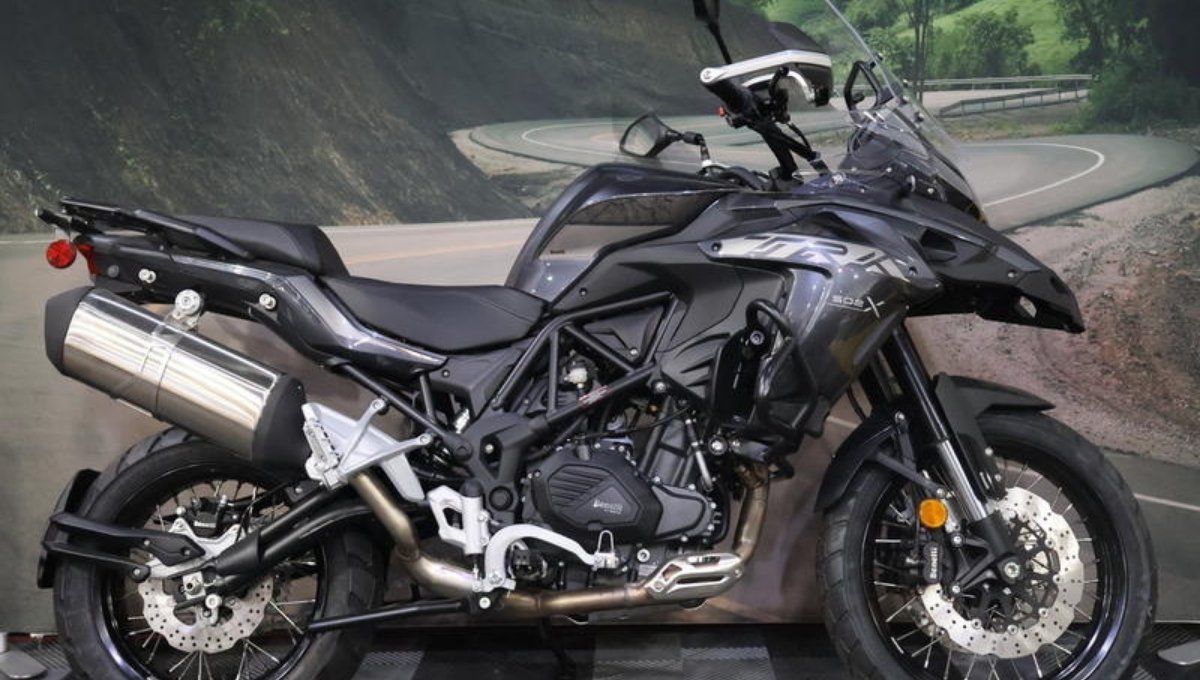 Benelli TRK 502X