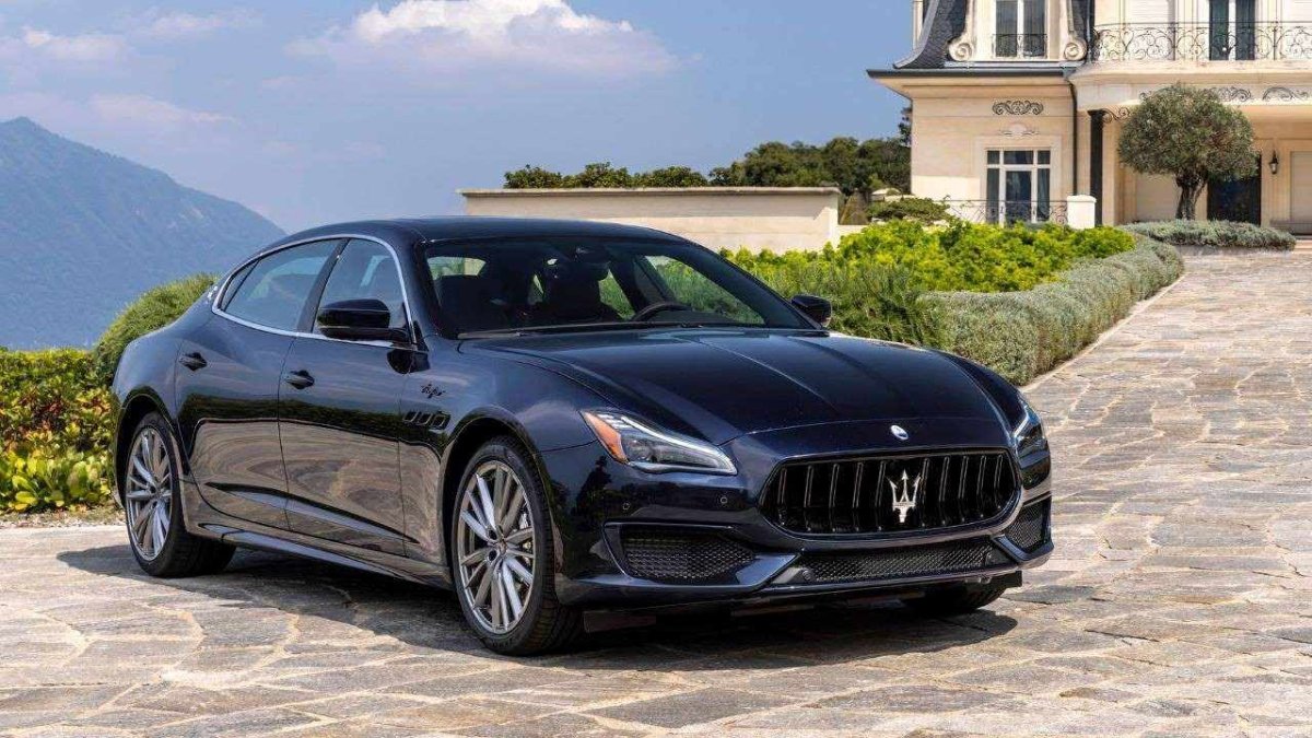 Maserati Quattroporte