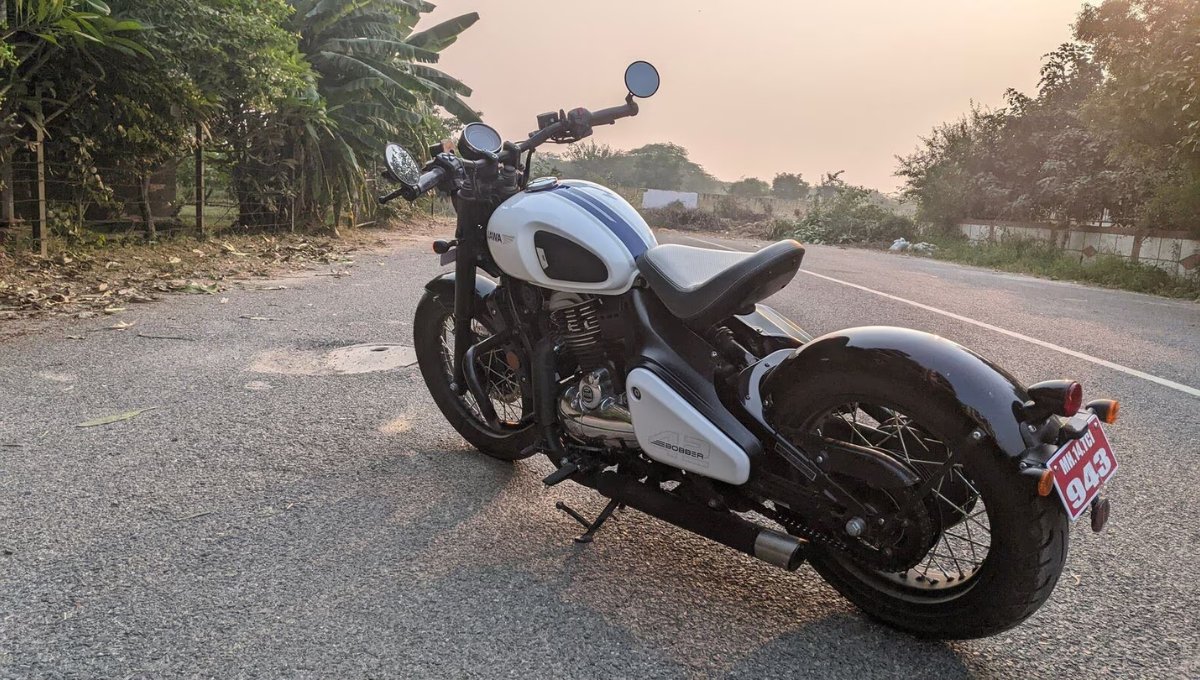 Jawa 42 Bobber