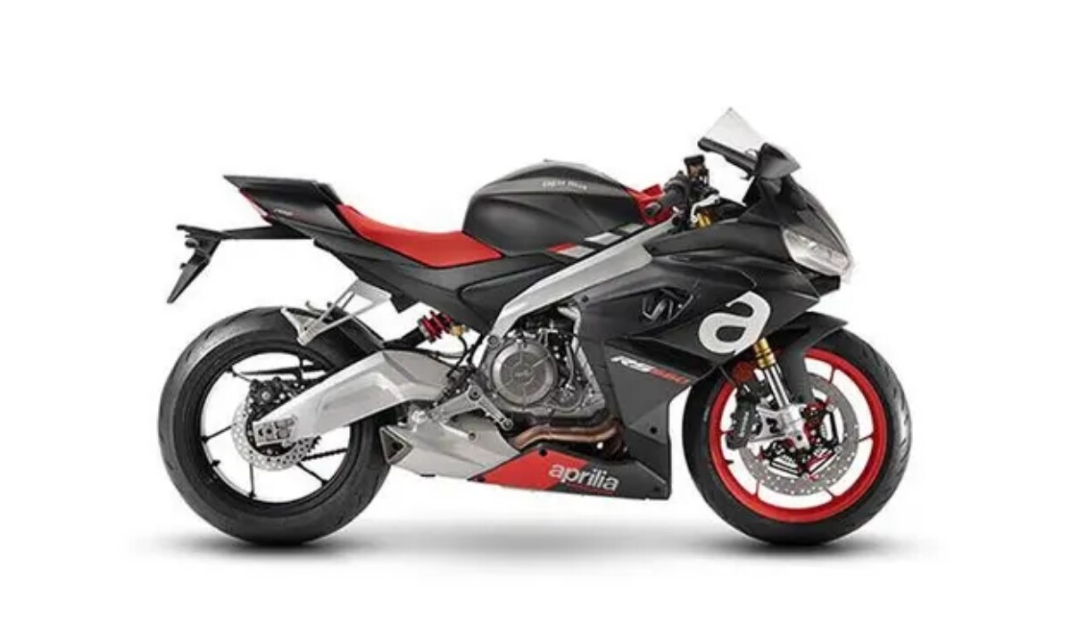 Aprilia Tuono 660: