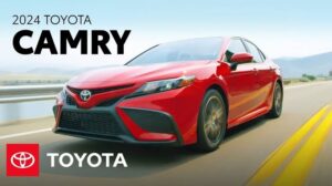 Toyota Camry 2024 लग्ज़री और परफॉर्मेंस का परफेक्ट कॉम्बिनेशन, कीमत जानकर हो जाएंगे हैरान