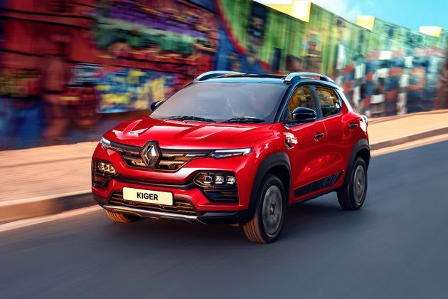 Toyota Urban Cruiser Hyryder Rivals Hyundai Creta And Kia Seltos; Is Much Bigger Than 2022 Maruti Brezza _ CarDekho_com