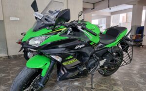 Kawasaki Ninja 650 खरीदने का सबसे शानदार मौका, अभी मिल रही पूरे ₹45,000 का डिस्काउंट