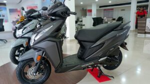 जेब में है ₹10,000 तो सिर्फ ₹2,775 की आसान EMI पर घर लाएं,  Honda Dio 125 स्कूटर