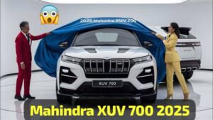 Innova जैसा लुक और लग्जरी इंटीरियर के साथ, 2025 मॉडल New Mahindra XUV 700 हुई लॉन्च