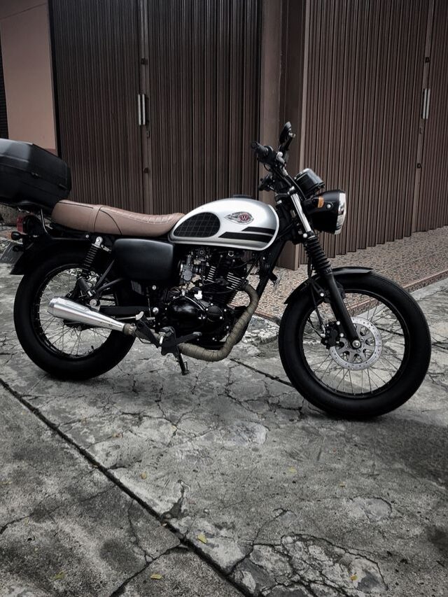 पावरफुल इंजन में आयी Kawasaki W175 मिलेगा बेहतरीन परफॉर्मन्स