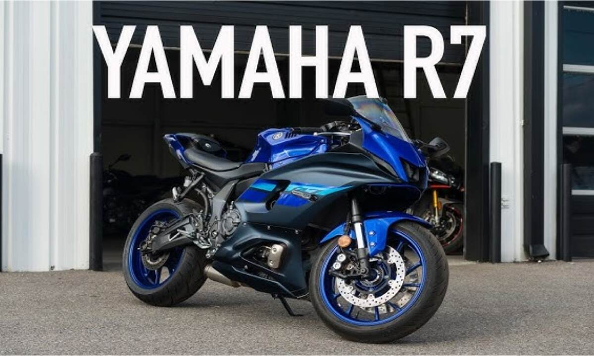 Yamaha R7 Bike Features