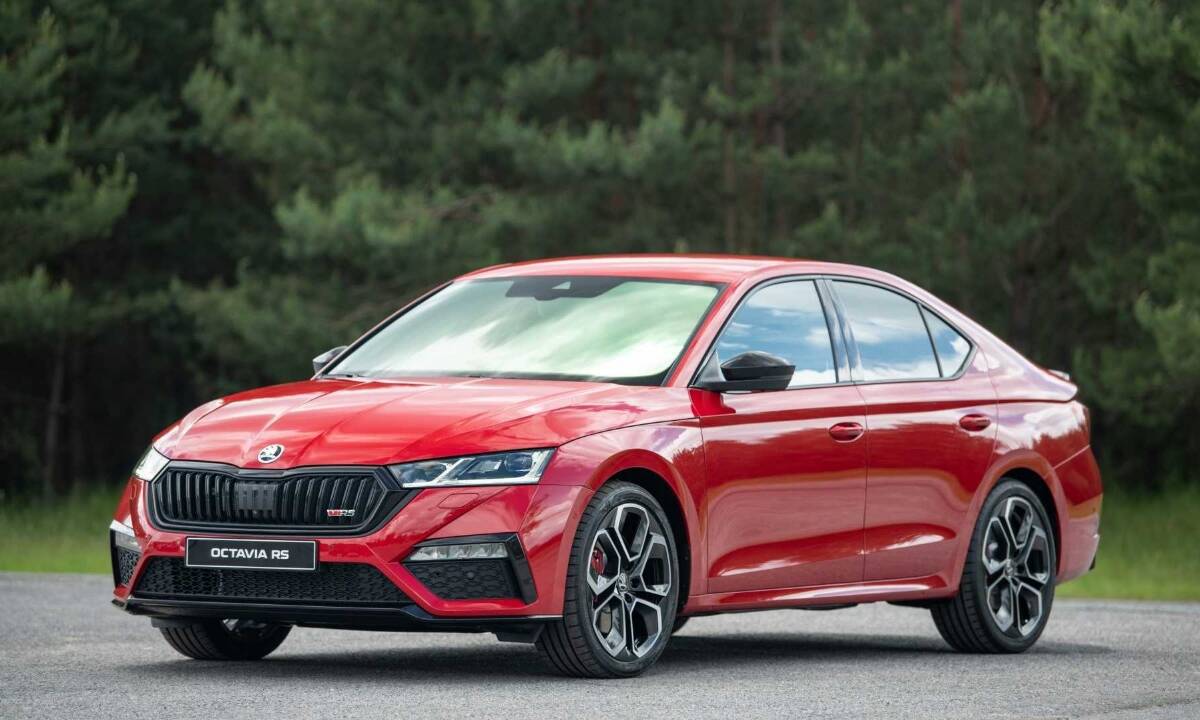 Skoda Octavia RS Car Features 