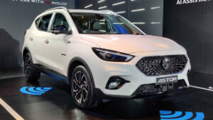 2025 MG Astor Shine, Select: अब दमदार परफॉर्मेंस और प्रीमियम SUV फीचर्स कम कीमत में