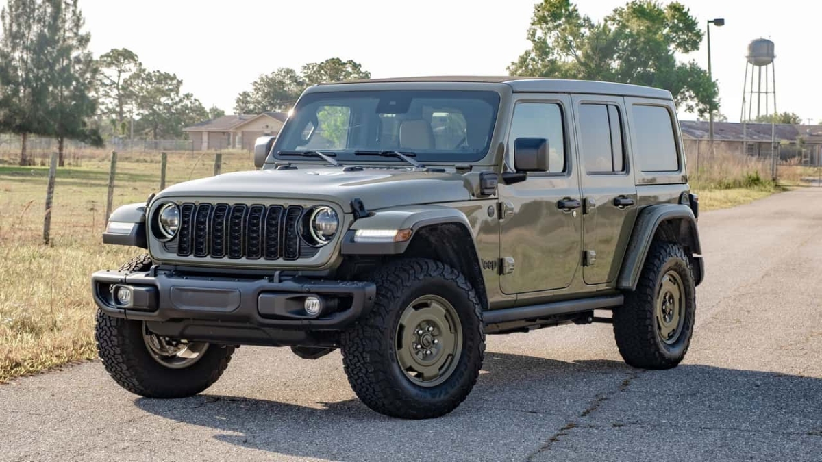 Jeep Wrangler Willys