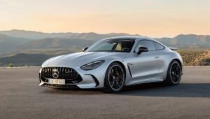 Mercedes-Benz AMG GT 63: अब भारत की सड़कों पर दौड़ेगी पावर और क्लास