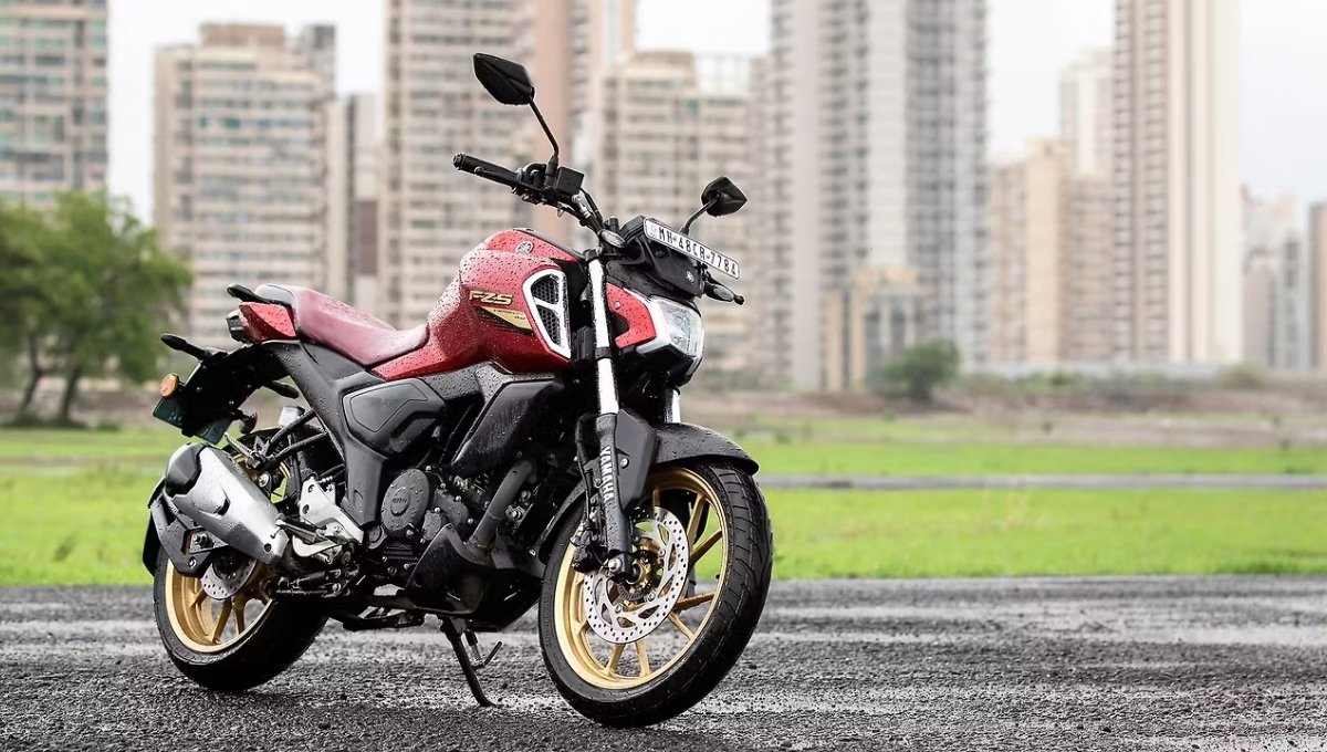 Yamaha FZS FI V4