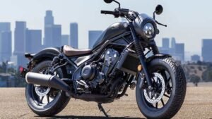 Honda Rebel 500 2025: जब परफॉर्मेंस और स्टाइल मिलें रॉयल अंदाज़ में